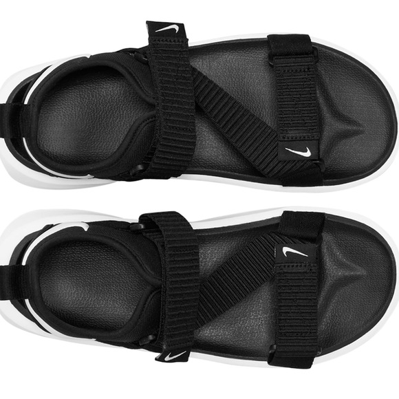 BNWT Nike Vista Sandals - Picture 2 of 7